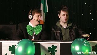 Yuffie Yulan and Brooklyn Blue are getting facialized