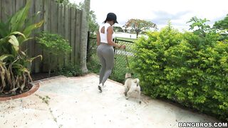 Big ass brunette Diamond Kitty flashes her booty in public