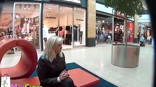 Mall cuties - young sexy girl