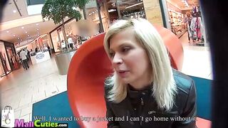 Mall cuties - young sexy girl