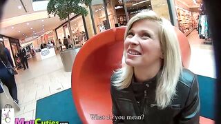 Mall cuties - young sexy girl