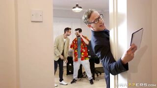 Classy secretary Cara Saint-Germain gives head around the office