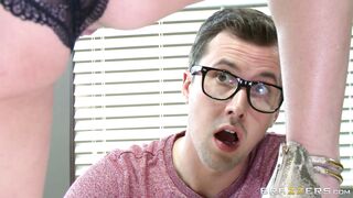 Teacher Bianca Breeze does anatomy with live specimen Charlotte O'Ryan