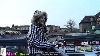 Mallcuties - Amateur czech girls fucking