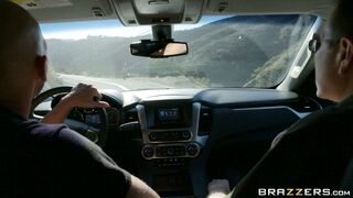 Hitchhiking blonde Kissa Sins picked up by cops on the highway