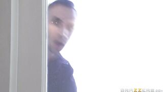 Exciting brunette maid Anissa Kate rimmed by Keiran Lee