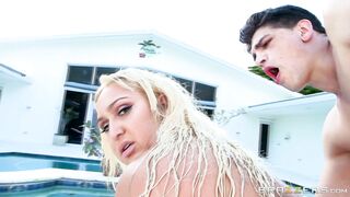 Marvelous blonde whore Nina Kayy anal fucking by the pool