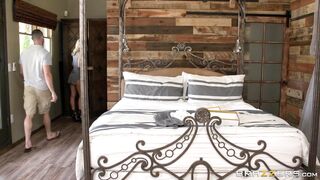 Tattooed blonde Synthia Fixx gets her tight dress hiked up