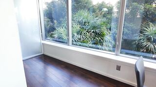 Joseline Kelly performs a blow job in a pov scene