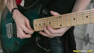 Phoenix Marie is flexing her body in a sexy manner