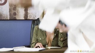 Rachel Roxxx is getting touched and worshiped by her man