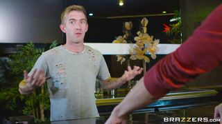 Cathy Heaven receives cock in her ass with a smile