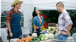 Eva Lovia is giving a blow job to her partner outdoors