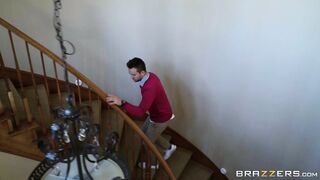 Mya Mays stands while her pussy is getting fucked