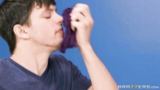 Natasha Nice demonstrates her big boobs to the student