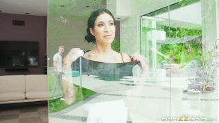 Brunette hottie Stacy Jay soaping her nice big boobs