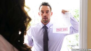 Latina MILF Ariella Ferrera seduces the tax collector