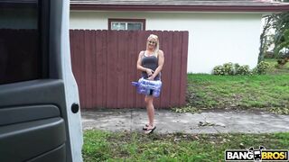 Blonde Paris Knight flashes her big boobs on the street