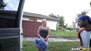 Blonde Paris Knight flashes her big boobs on the street