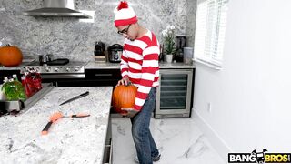 Evelin Stone gets surprise from Bruno