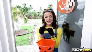 Evelin Stone gets surprise from Bruno