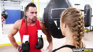 Nicole Aniston does sport exercises with Johnny Castle