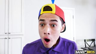 MILF Reagan Foxx gets her pussy licked by Juan