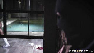 Ebony teen Sarah Banks masturbating in the shower