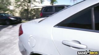 Brunette hottie Rose Monroe gives blowjob on the street