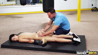 Ebony Amethyst Banks gets her love tunnels tongued