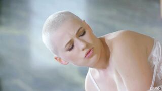 Riley Nixon got drilled from behind by black guy