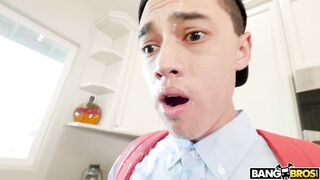 Ariella Ferrera got her nice big juggs worshipped by Jordi