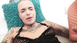 Leigh Raven in fishnet stockings gets ass gaped and banged
