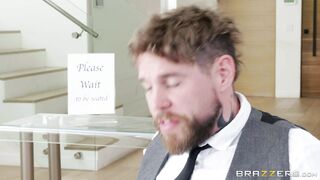 Adriana Chechik sucks cock and get her pussy tongued