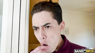 Juan spies on Brooklyn Chase playing with herself