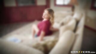 Hot mom Krissy Lynn gets her slit tongued