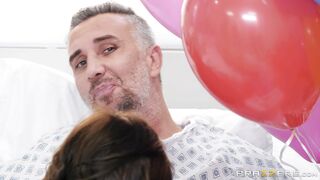Alexis Fawx gives blowjob to Keiran Lee in the hospital