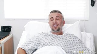 Alexis Fawx gives blowjob to Keiran Lee in the hospital