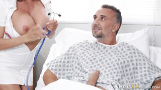 Alexis Fawx gives blowjob to Keiran Lee in the hospital