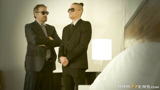 Mandy Muse in tight red dress seduces her bodyguard