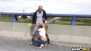 Latina Veronica Leal gives blowjob on the bridge