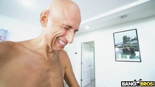 Mia Martinez excited by the size of the huge dick