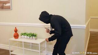 Ebony Layton Benton caught the robber