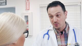 Hot blonde Julie Cash sat on Kerian Lee