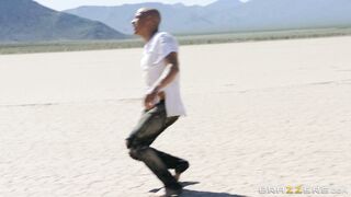 Nicole Aniston met Xander Corvus in the desert