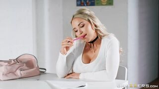 Amber Jade is sucking the huge cock in the classroom