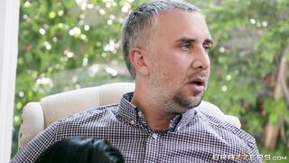 Russian Kristall Rush gives nice blowjob