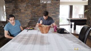 MILF Krissy Lynn seduces Ricky Spanish