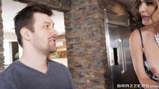 MILF Krissy Lynn seduces Ricky Spanish