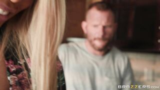 Moriah Mills gets her pussy pounded standing